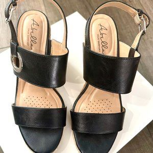 Abella Black Wedge Sandals